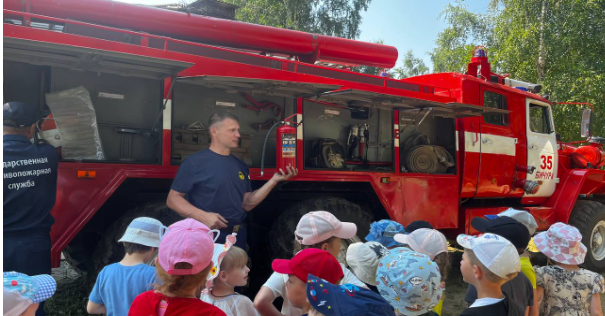 Ежегодно 15-ым Бичурским отрядом в дошкольных образовательных организациях проводятся беседы с детьми на тему &quot;Правила пожарной безопасности&quot;.