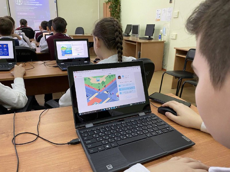 Более 14 тысяч школьников из Бурятии приняли участие во Всероссийской онлайн-олимпиаде «Безопасные дороги»