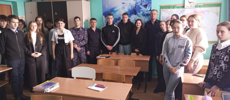 Росгвардейцы провели профориентационную беседу. Росгвардейцы провели профориентационную беседу.