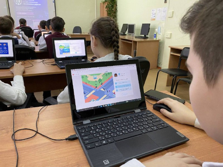Более 14 тысяч школьников из Бурятии приняли участие во Всероссийской онлайн-олимпиаде «Безопасные дороги».