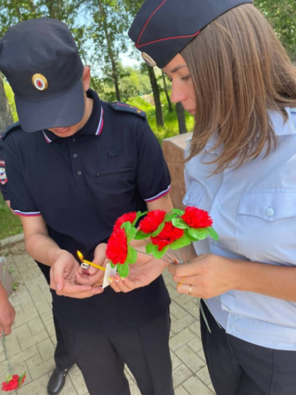 Полицейские и общественники Бичурского района присоеденились к Всероссийской акции «Свеча Памяти».