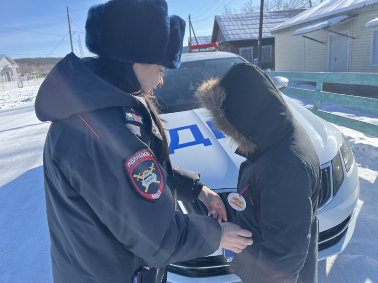 В Бичурском районе автоинспекторы и школьники призвали водителей к соблюдению скоростного режима.